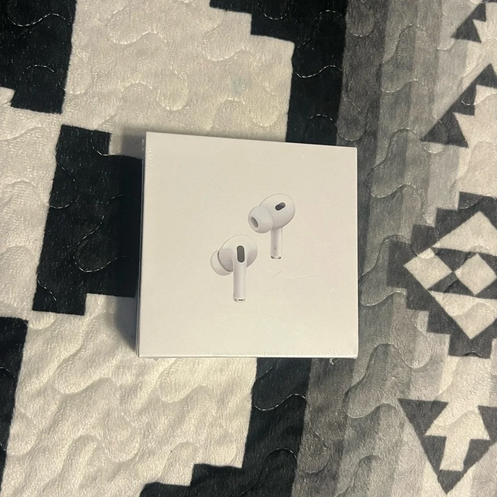 Apple White Headsets Minimalist Design